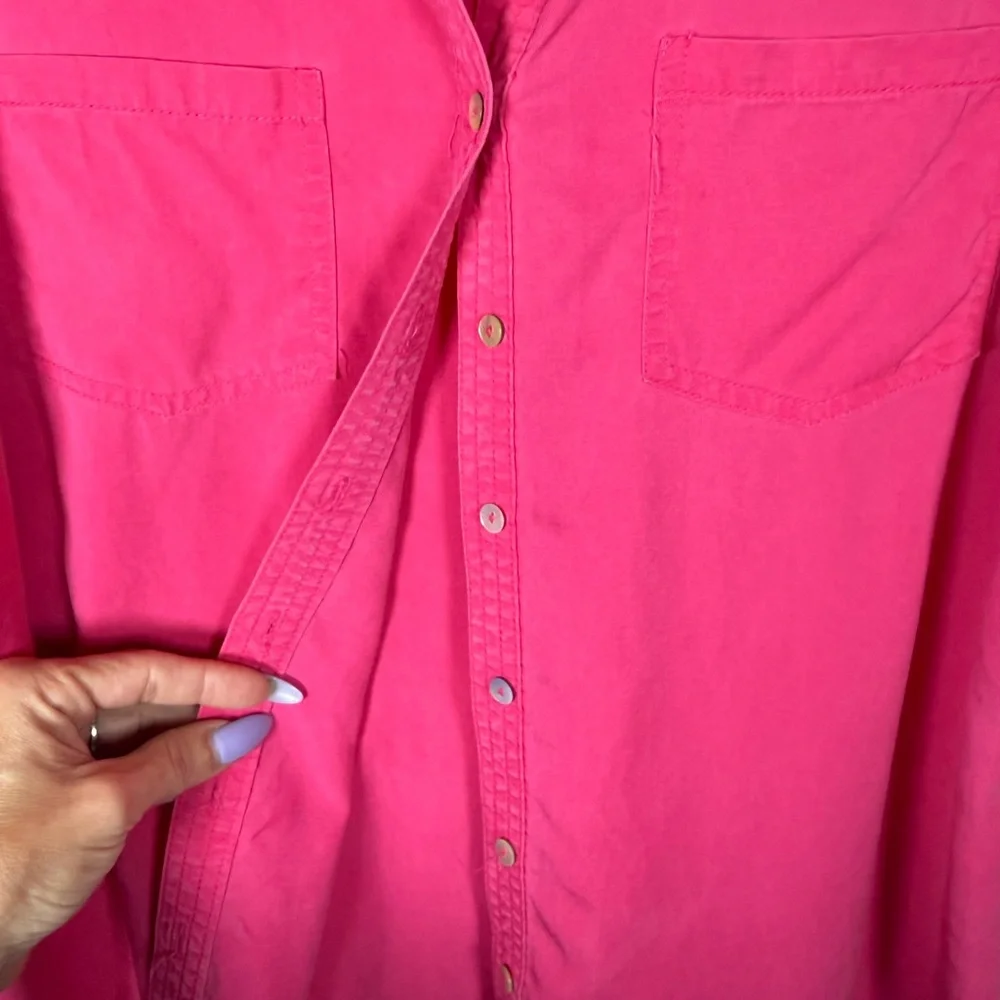 grand & greene beautiful Fuchsia Button-Front Shirt. Size large - Picture 7 of 9